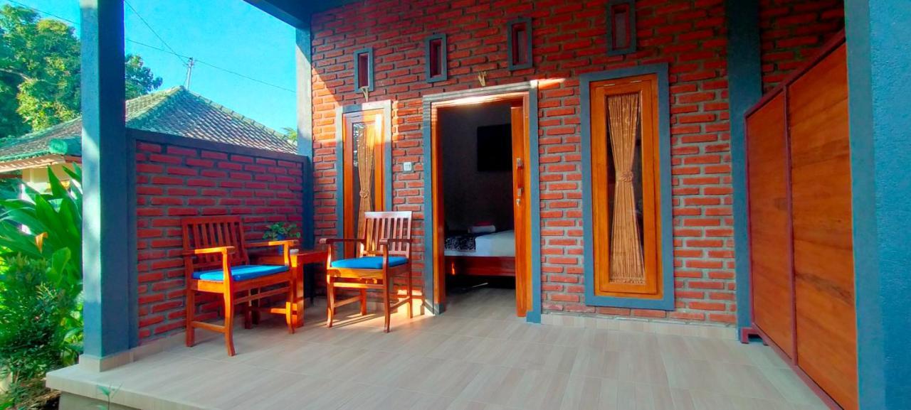 Tunjung Guest House Lovina Beach Pabean Buleleng Exterior foto